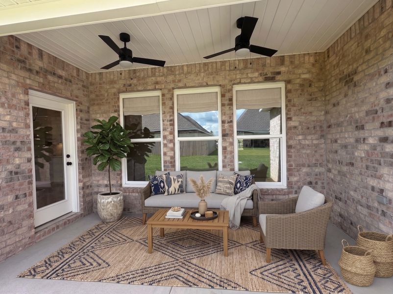 Exterior details and patio area of a home in Natureview, Freeport (Image 3).