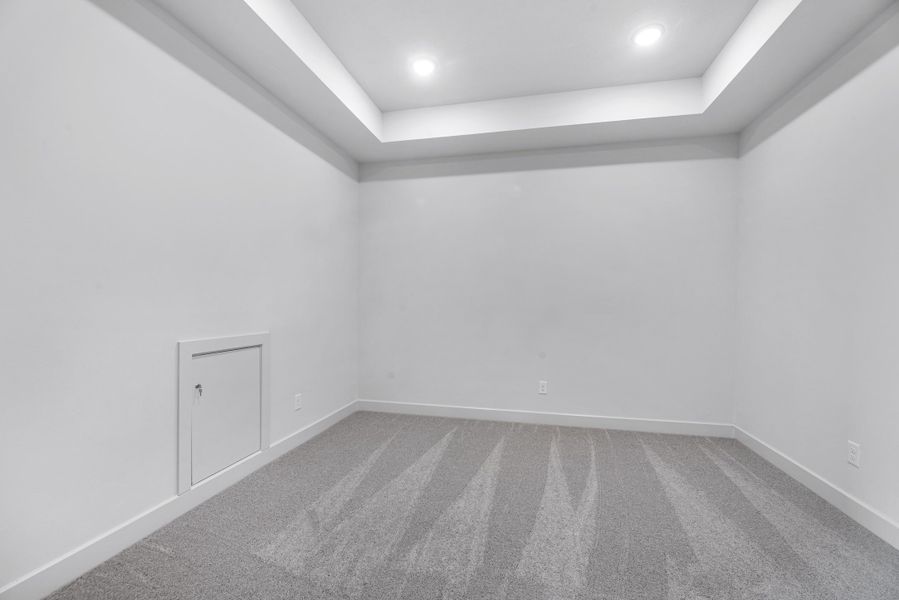 Representative unfurnished interior of a home built from the The Dallas by Westin Homes in Provence, Briarcliff (Image 19).