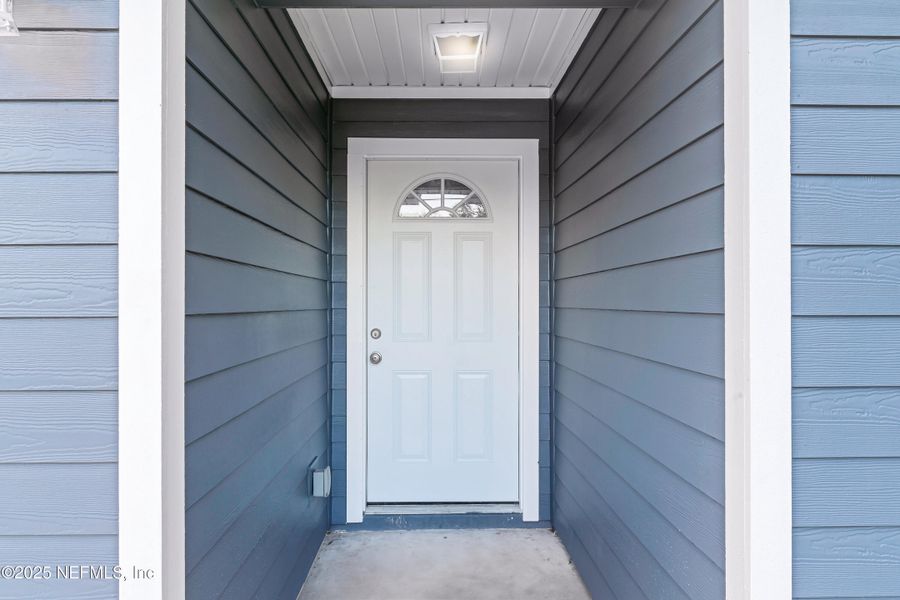 Exterior details and patio area of a home in , Jacksonville (Image 4). Exterior details and patio area of a home in , Jacksonville (Image 4).