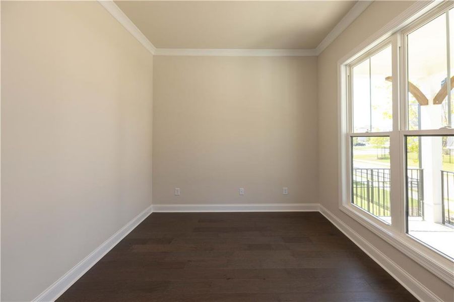 Spacious, unfurnished interior of a new home in Waterhaven, Cumming (Image 22).
