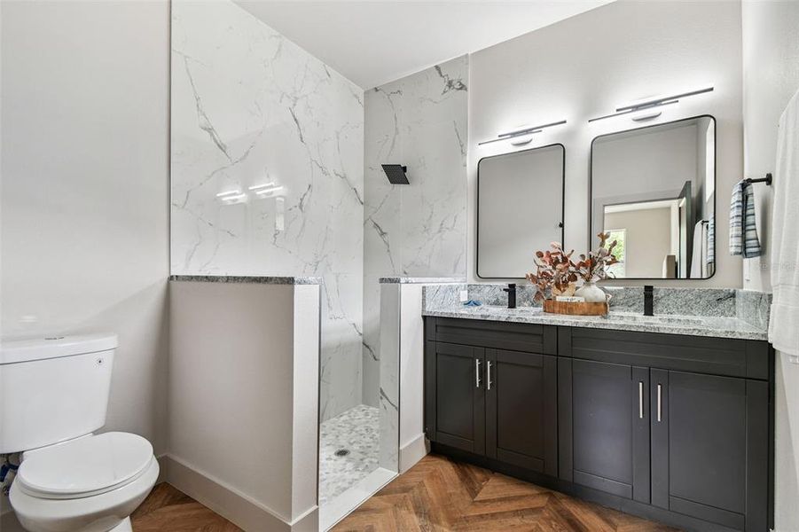 Furnished interior view inside a new home in , Tampa (Image 43).