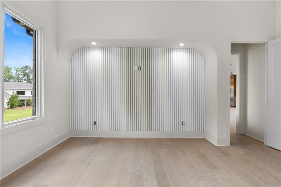 Spacious, unfurnished interior of a new home in , Suwanee (Image 51). Spacious, unfurnished interior of a new home in , Suwanee (Image 51).