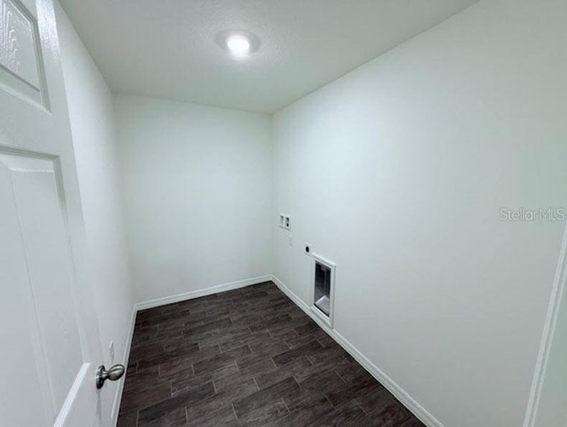 Spacious, unfurnished interior of a new home in Palm Coast, Palm Coast (Image 9).