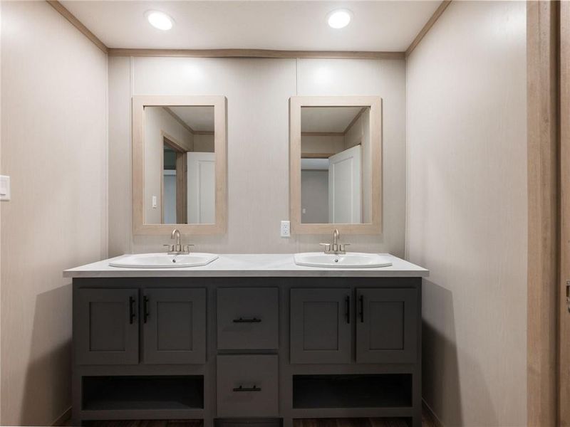 Furnished interior view inside a new home in , Gainesville (Image 10).