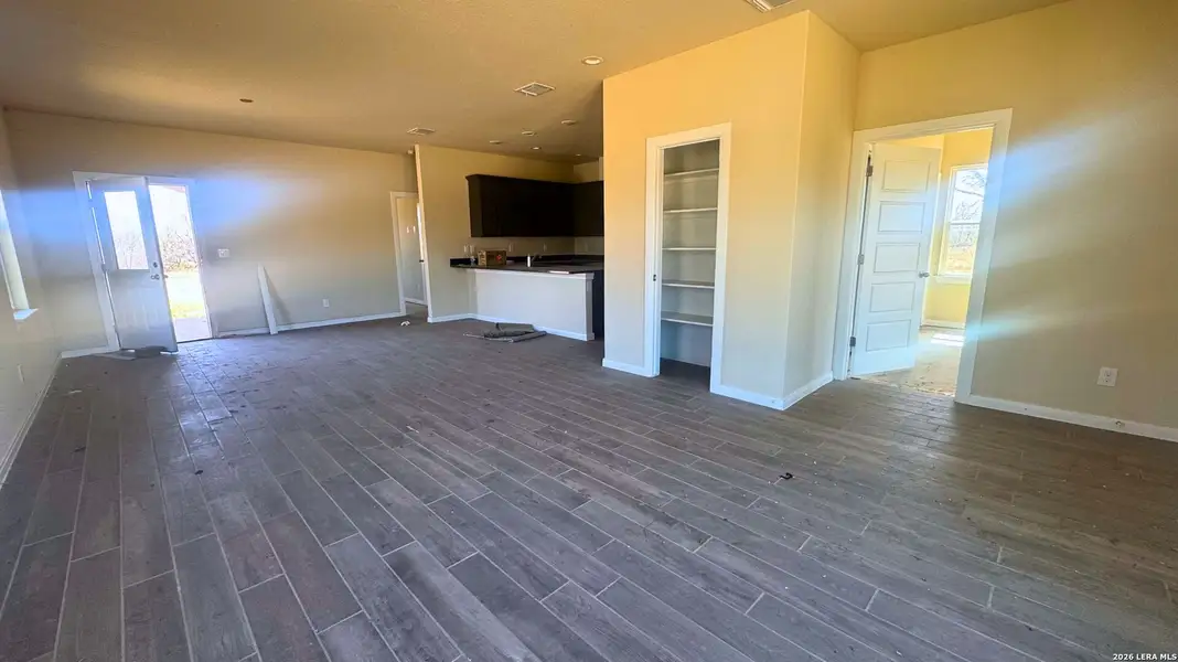 Spacious, unfurnished interior of a new home in , San Antonio (Image 3).