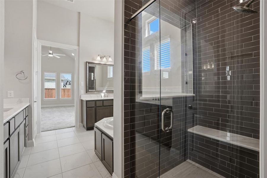 Furnished interior view inside a new home in , Wylie (Image 15).