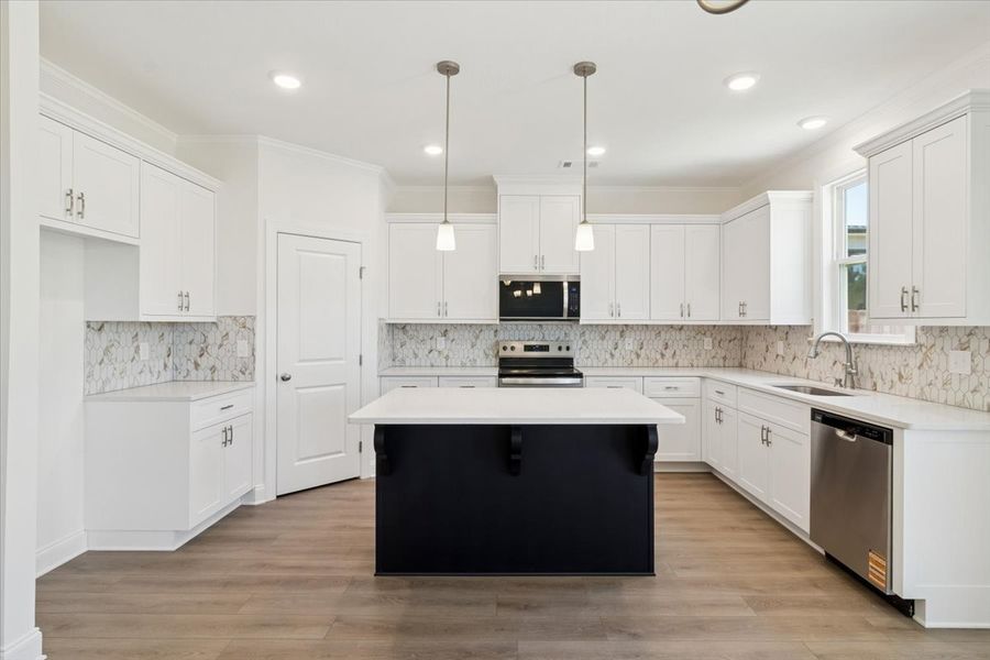 Furnished interior view inside a new home in Crawford Creek, Grovetown (Image 6).
