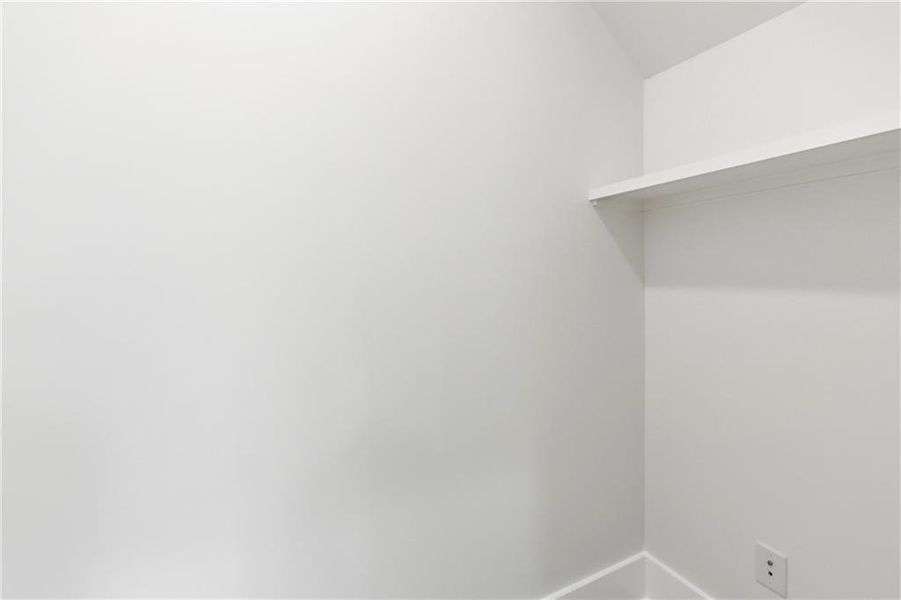 Spacious, unfurnished interior of a new home in , Clermont (Image 45). Spacious, unfurnished interior of a new home in , Clermont (Image 45).