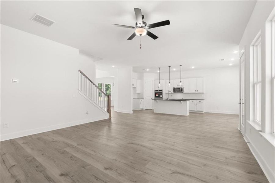 Spacious, unfurnished interior of a new home in Traditions of Braselton, Jefferson (Image 30).