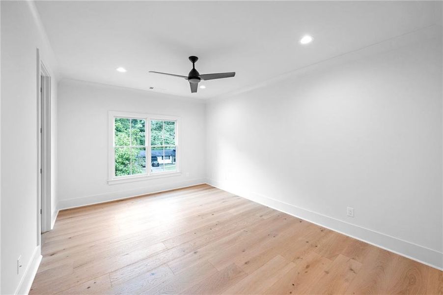 Spacious, unfurnished interior of a new home in , Alpharetta (Image 46). Spacious, unfurnished interior of a new home in , Alpharetta (Image 46).