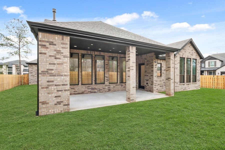 Exterior details and patio area of a home in COLTON, Todd Mission (Image 2).