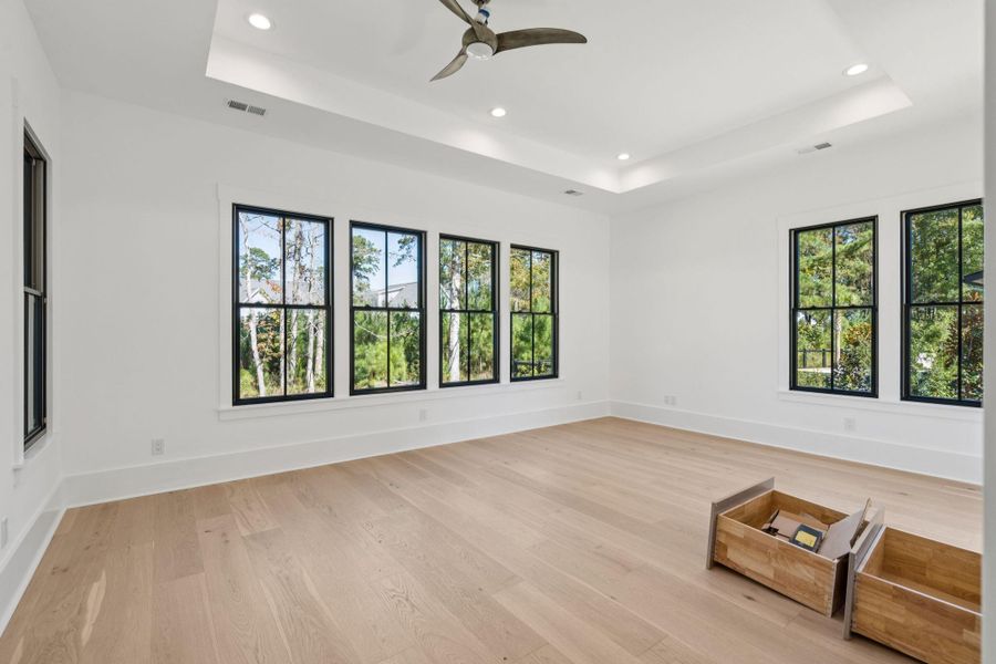 Spacious, unfurnished interior of a new home in , Ravenel (Image 60).