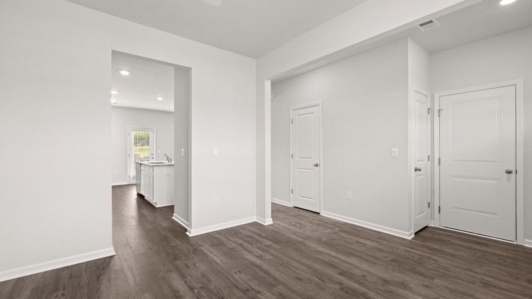 Spacious, unfurnished interior of a new home in The Islands, Beech Island (Image 20).