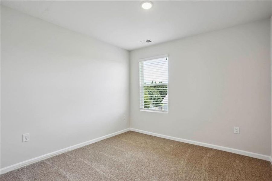 Spacious, unfurnished interior of a new home in The Enclave Townhomes, Hampton (Image 25).