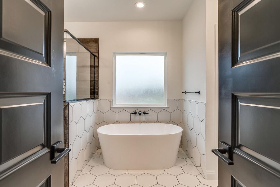 Representative furnished interior of a home built from the Dallington by Trinity Classic Homes in Zion Trails, Poolville (Image 9). Representative furnished interior of a home built from the Dallington by Trinity Classic Homes in Zion Trails, Poolville (Image 9).