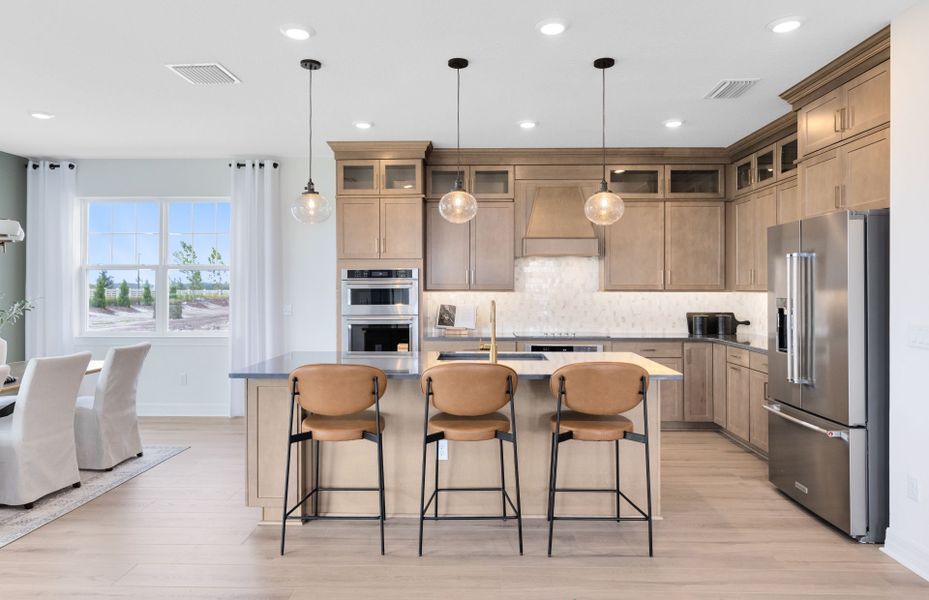 Representative furnished interior of a home built from the Serena by Pulte Homes in Two Rivers, Zephyrhills (Image 7).