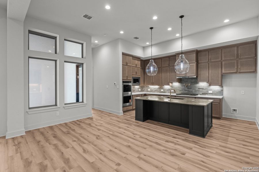 Furnished interior view inside a new home in Esperanza - 70', Boerne (Image 15). Furnished interior view inside a new home in Esperanza - 70', Boerne (Image 15).