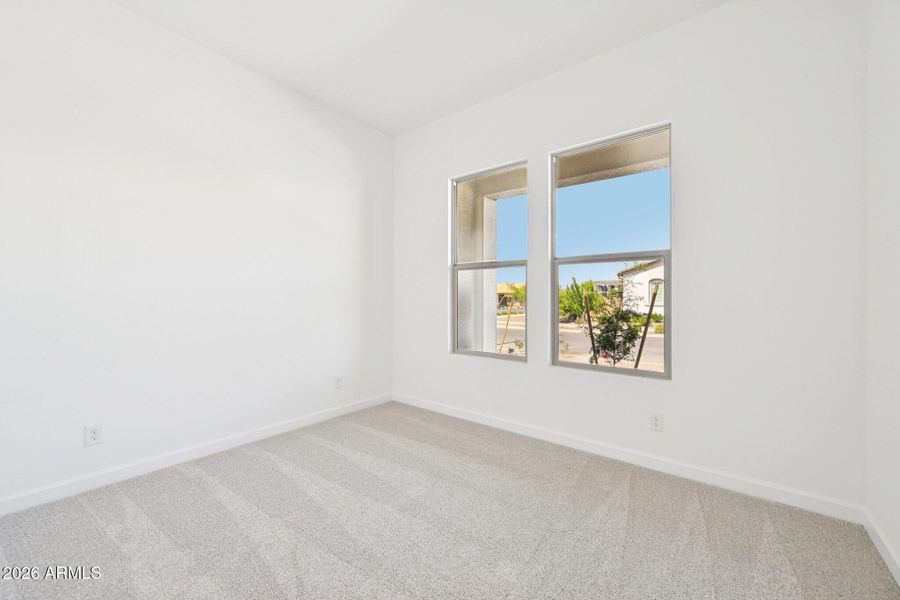 22-web-or-mls-E Twin Acres Dr-S1103-022