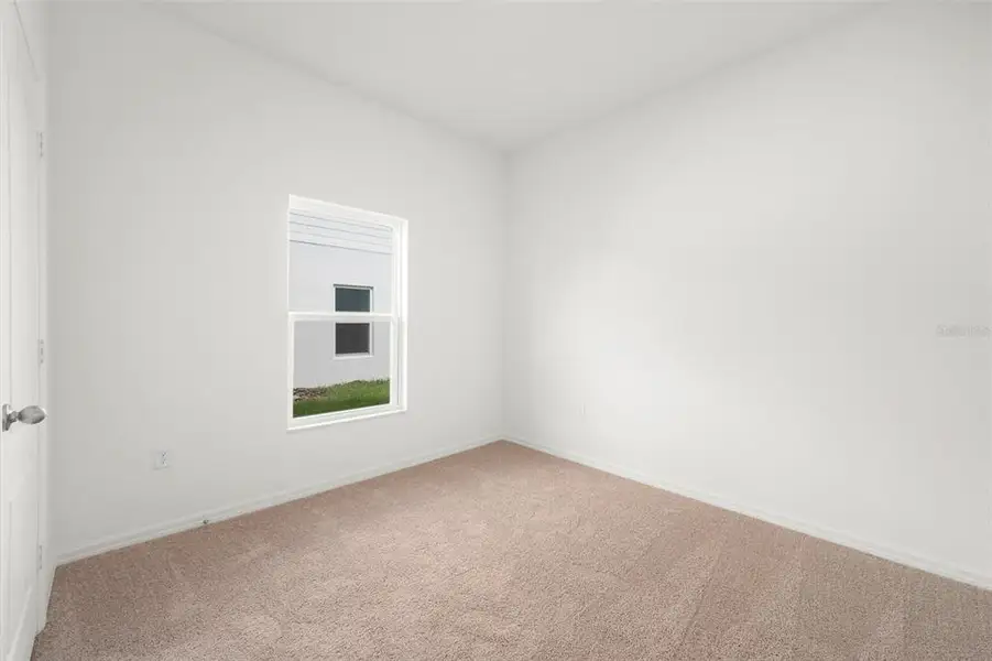 Spacious, unfurnished interior of a new home in Tula Parc, Astatula (Image 9). Spacious, unfurnished interior of a new home in Tula Parc, Astatula (Image 9).