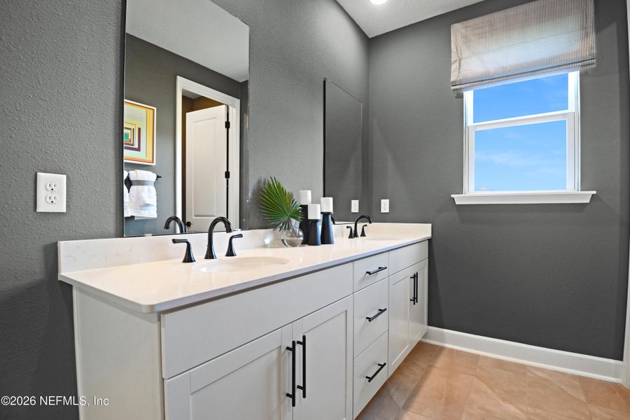 Furnished interior view inside a new home in Woodbridge, Fernandina Beach (Image 14).