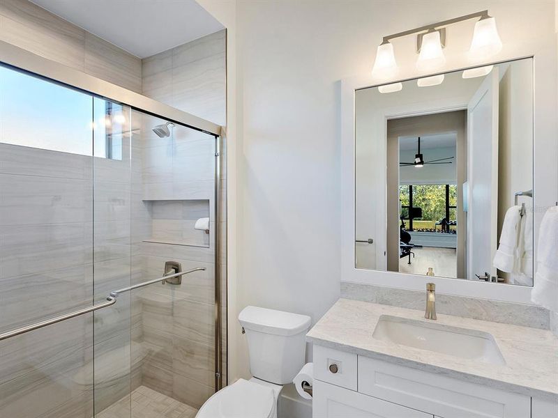 Furnished interior view inside a new home in , Lakewood Ranch (Image 43).