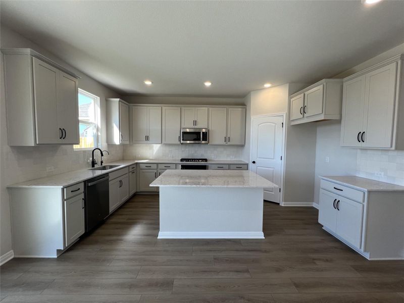 Furnished interior view inside a new home in Rolling Glen, Hutto (Image 8). Furnished interior view inside a new home in Rolling Glen, Hutto (Image 8).
