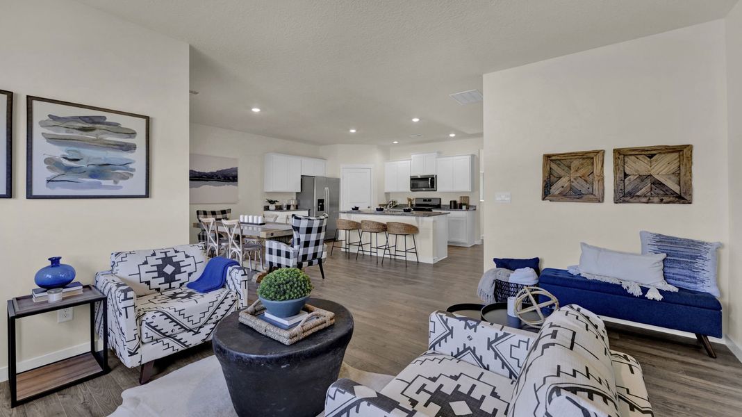 Furnished interior view inside a new home in Lone Oaks Farm, Cleveland (Image 24).