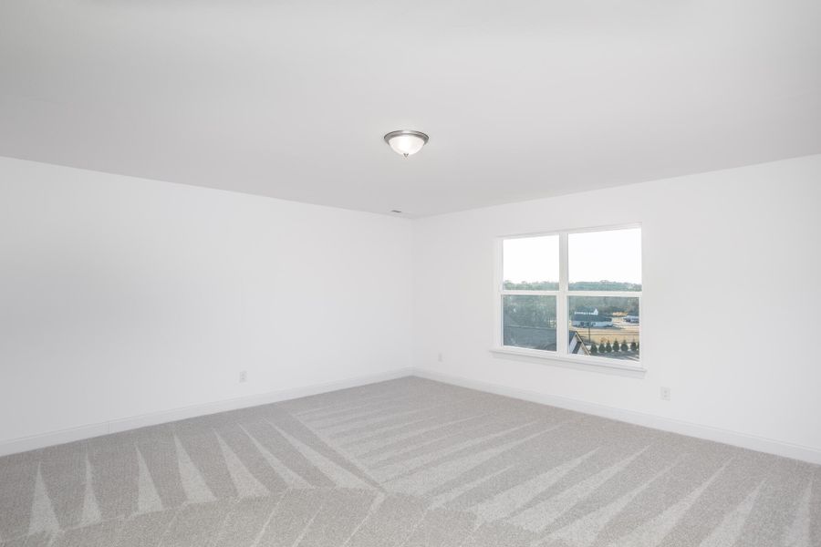 Spacious, unfurnished interior of a new home in Berea Farms, Four Oaks (Image 31).