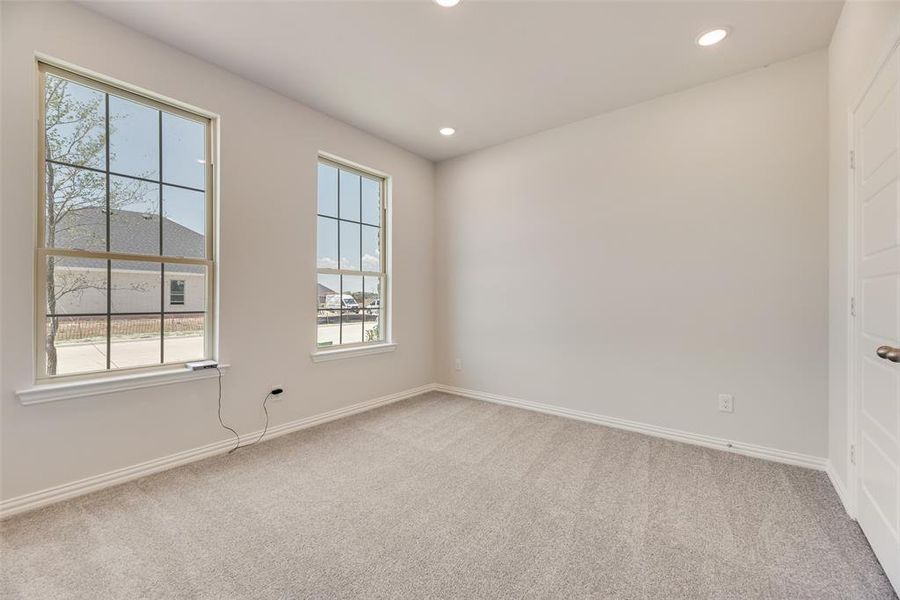 Spacious, unfurnished interior of a new home in Valencia On The Lake, Little Elm (Image 26).