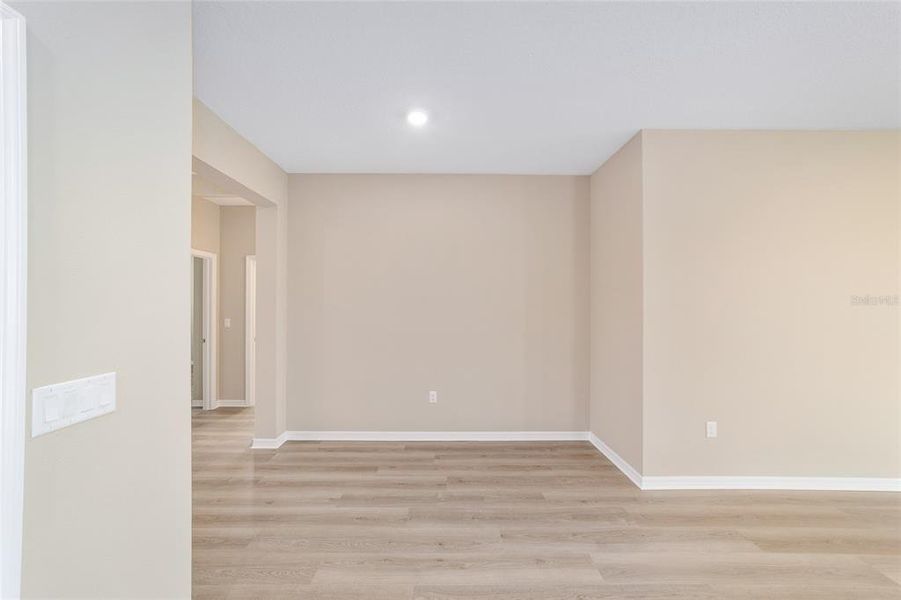 Spacious, unfurnished interior of a new home in , Ocala (Image 42).