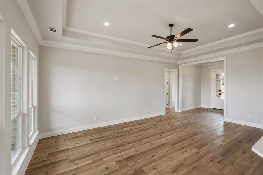 Spacious, unfurnished interior of a new home in , Mabank (Image 33).