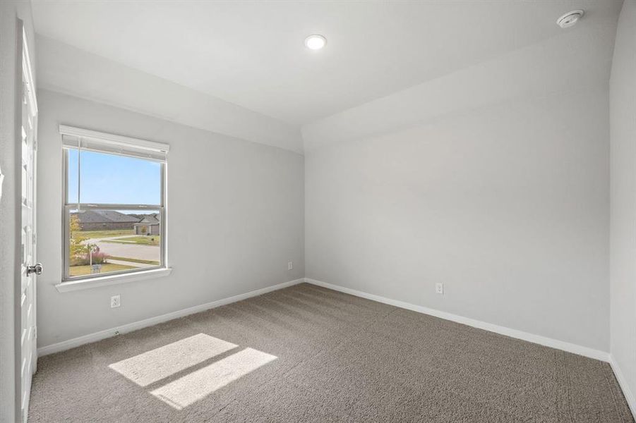 11-web-or-mls-1423-foxglove-pk 11-web-or-mls-1423-foxglove-pk