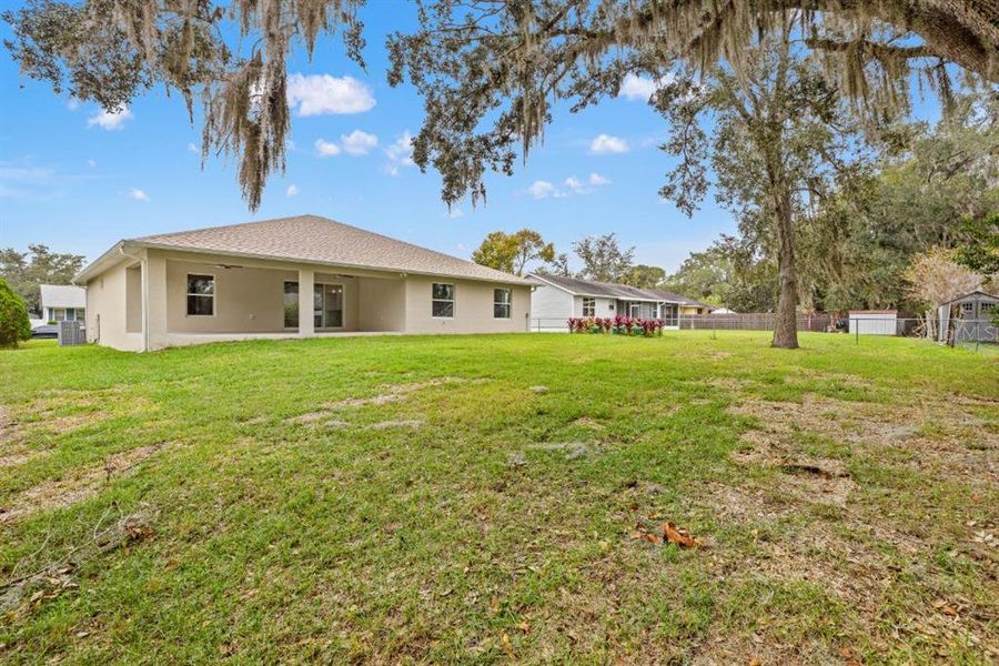 Exterior details and patio area of a home in , San Antonio (Image 23).