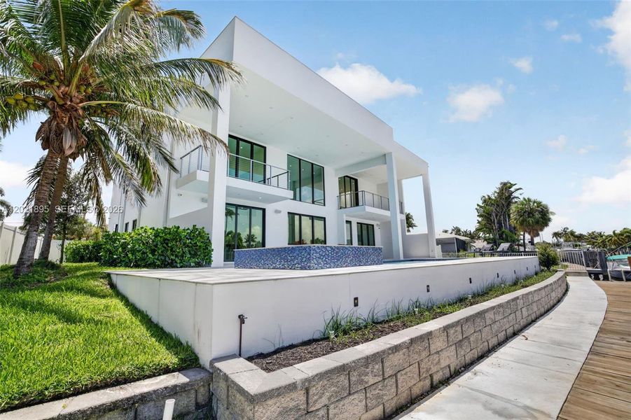 Exterior details and patio area of a home in , Pompano Beach (Image 32).