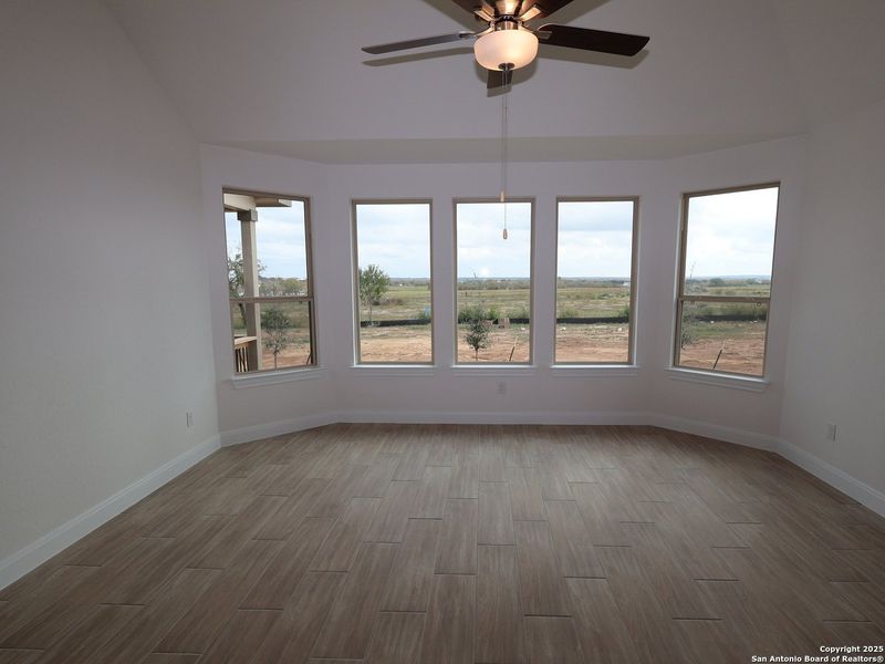 Spacious, unfurnished interior of a new home in Preserve at Annabelle Ranch, San Antonio (Image 13).