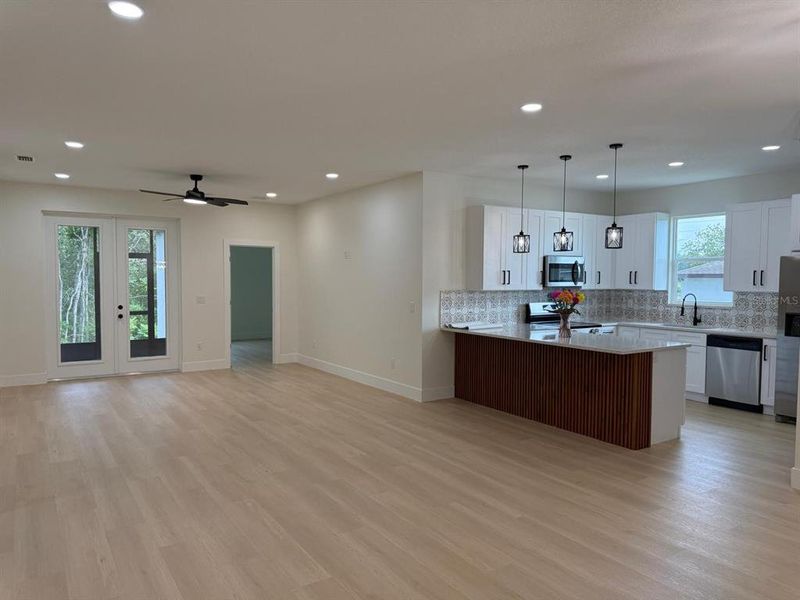 Spacious, unfurnished interior of a new home in , Spring Hill (Image 36). Spacious, unfurnished interior of a new home in , Spring Hill (Image 36).