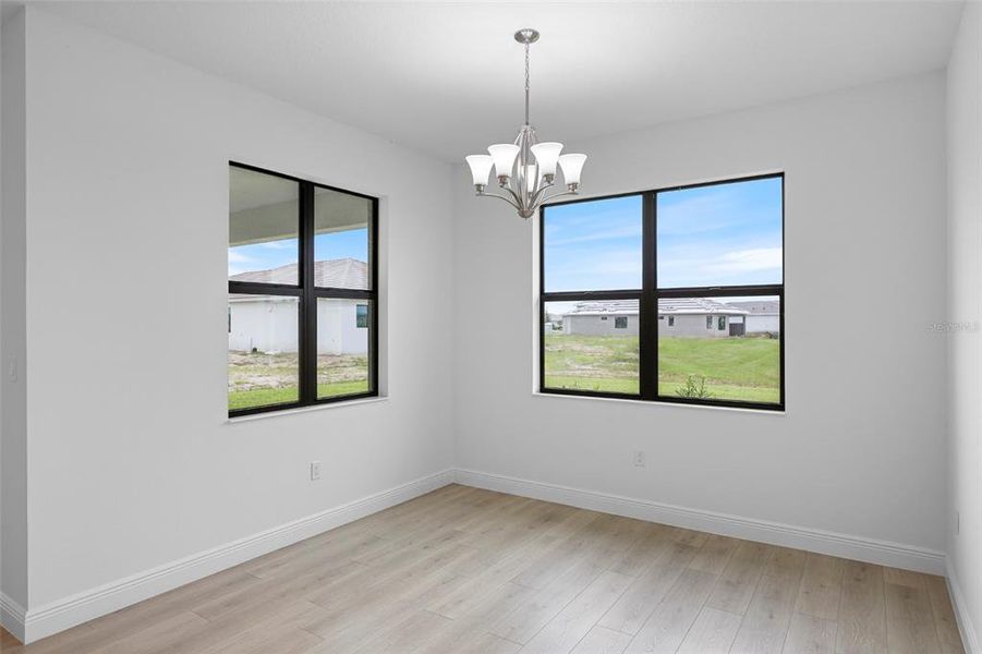 Spacious, unfurnished interior of a new home in Cresswind Lakewood Ranch, Lakewood Ranch (Image 37).