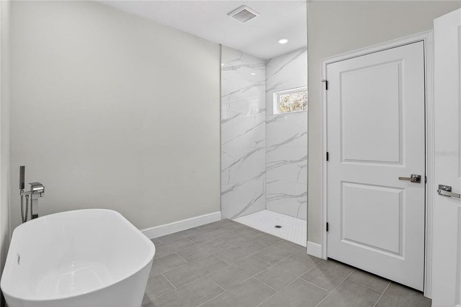 Furnished interior view inside a new home in , Citrus Springs (Image 3).