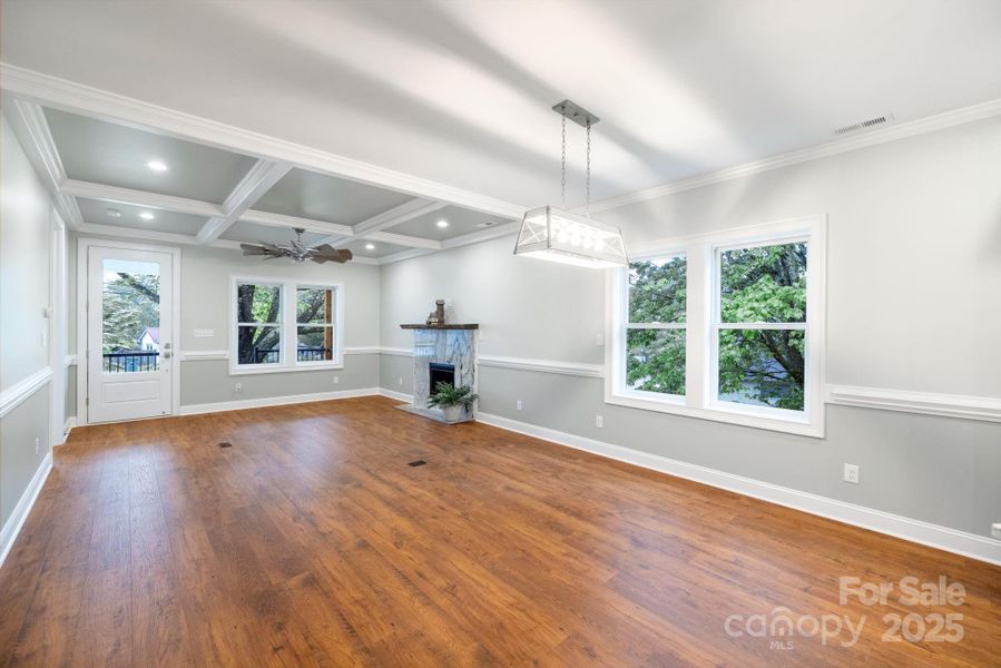 Spacious, unfurnished interior of a new home in , Sparta (Image 20).