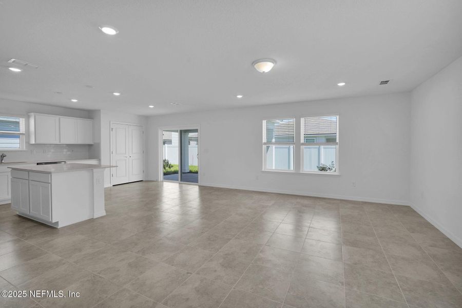 Image 19 of a home in Wells Landing.