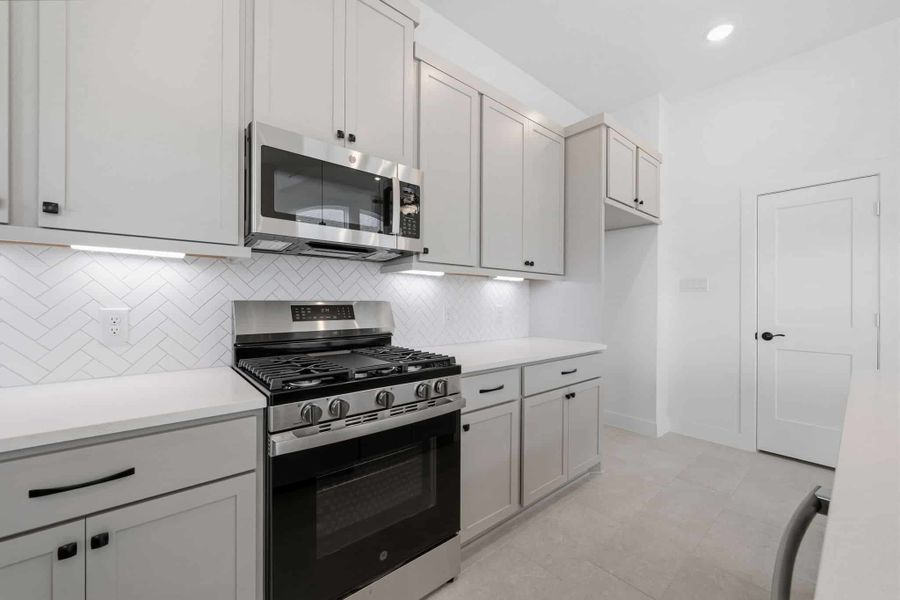 Furnished interior view inside a new home in Bridgeland 45's, Cypress (Image 9).