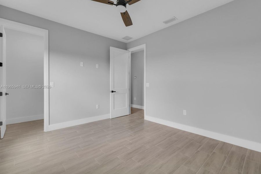 Spacious, unfurnished interior of a new home in , Palm Bay (Image 30). Spacious, unfurnished interior of a new home in , Palm Bay (Image 30).