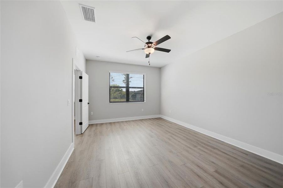 Spacious, unfurnished interior of a new home in , Port Charlotte (Image 49). Spacious, unfurnished interior of a new home in , Port Charlotte (Image 49).