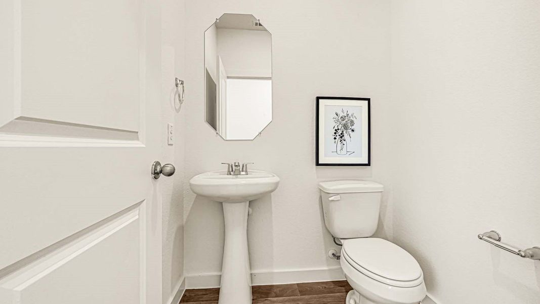 Furnished interior view inside a new home in Emberly, Beasley (Image 14).