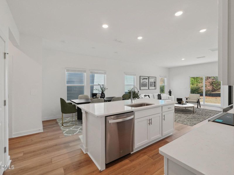 13customcharlottewalnutreserve153231stst