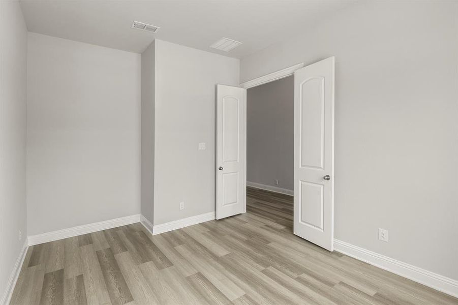 05. 3231 Tobias - Study (2) 05. 3231 Tobias - Study (2)