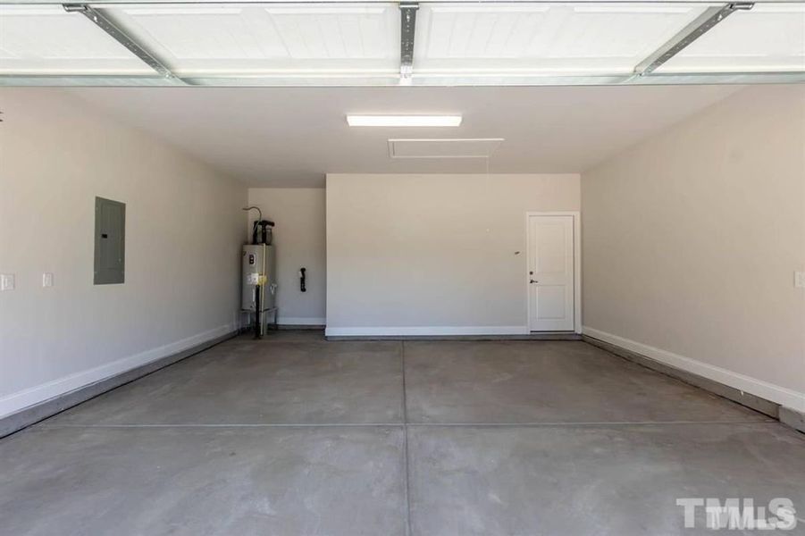 Spacious, unfurnished interior of a new home in Williams Grove, Bailey (Image 15).