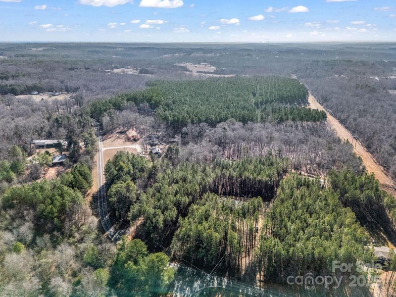 Natural landscape and outdoor views near in Ellenboro (Image 30). Natural landscape and outdoor views near in Ellenboro (Image 30).