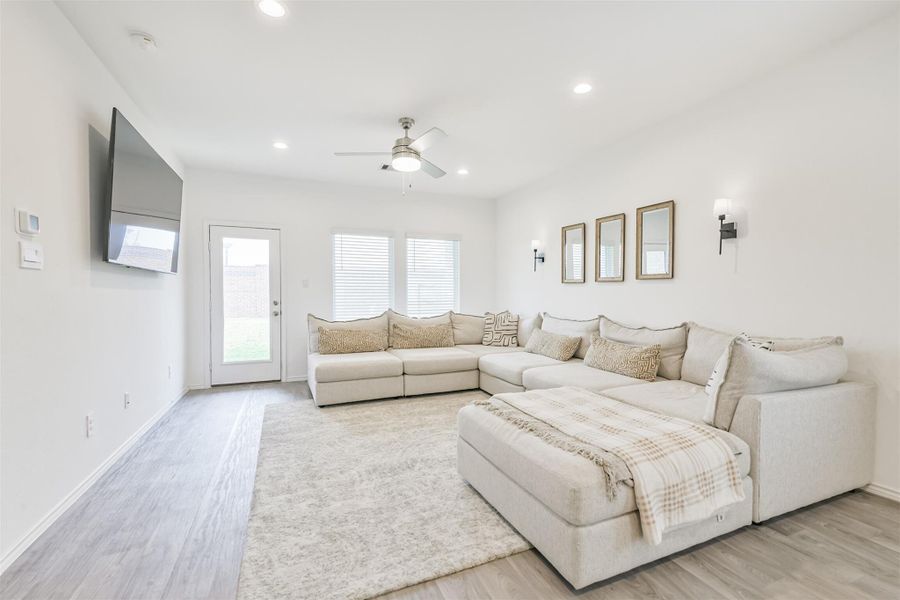 Furnished interior view inside a new home in Cypress Green, Hockley (Image 33). Furnished interior view inside a new home in Cypress Green, Hockley (Image 33).