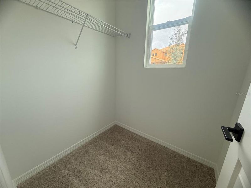 Spacious, unfurnished interior of a new home in Northlake Classical, Winter Garden (Image 29).